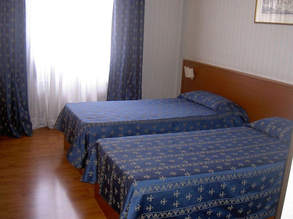 Hotel Marc'Aurelio Rome Room photo